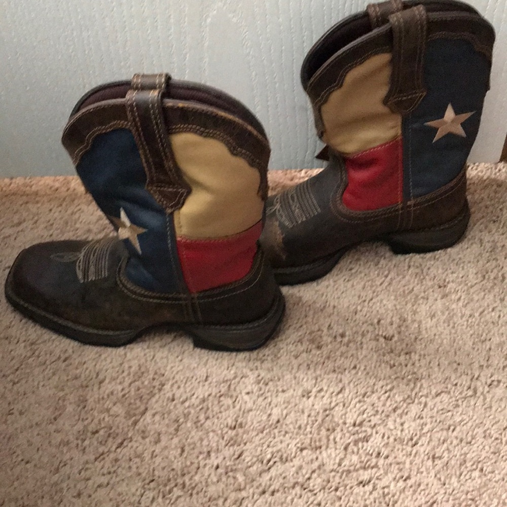 Durango flag cowboy boots